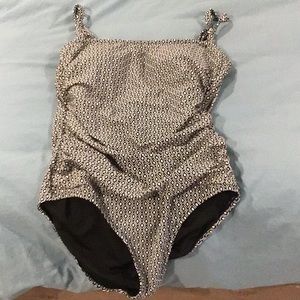 Womens swim suit one piece black/white diamond pattern